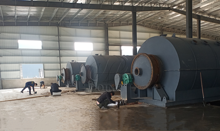 Waste tire pyrolysis equipment