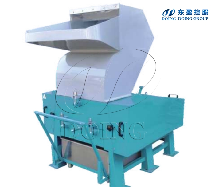 DOING waste plastic crushing equipment