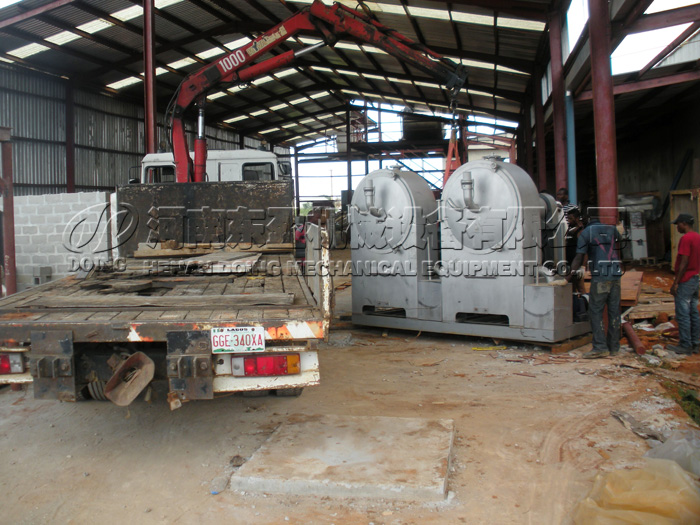 Centrifuge sieve installation