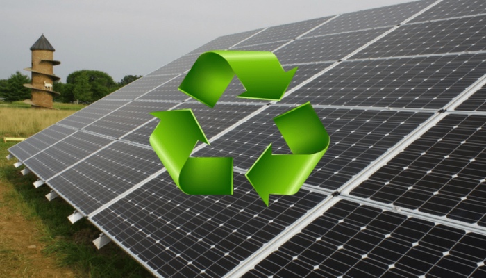 Photovoltaic solar panel recycling